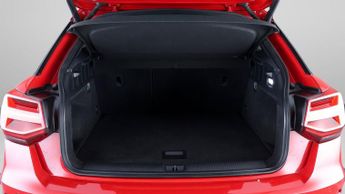 Audi Q2 TFSI S LINE BLACK EDITION