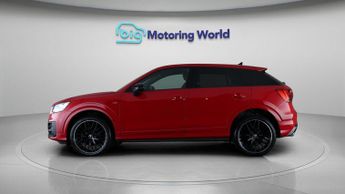Audi Q2 TFSI S LINE BLACK EDITION