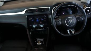 MG MG ZS TROPHY CONNECT