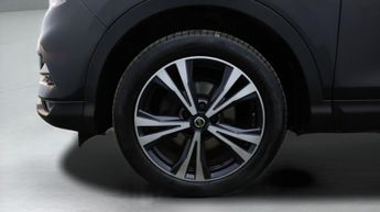Nissan Qashqai DIG-T N-CONNECTA DCT