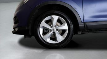 Nissan Qashqai DIG-T ACENTA PREMIUM DCT