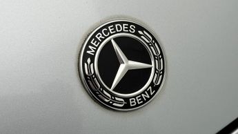 Mercedes-Benz E Class E 200 AMG LINE
