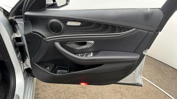 Mercedes-Benz E Class E 200 AMG LINE