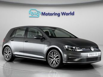 Volkswagen Golf SE NAVIGATION TSI EVO