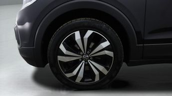 Volkswagen T-Cross BLACK EDITION TSI DSG