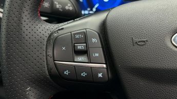 Ford Kuga ST-LINE X EDITION