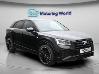 Audi Q2 TFSI S LINE BLACK EDITION