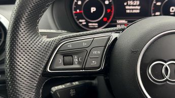 Audi Q2 TFSI S LINE BLACK EDITION