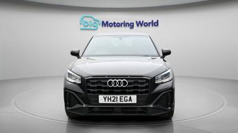 Audi Q2 TFSI S LINE BLACK EDITION