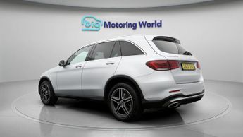 Mercedes-Benz GLC GLC 220 D 4MATIC AMG LINE