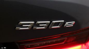 BMW 3 Series 330E M SPORT