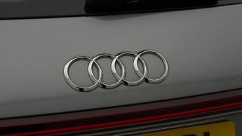 Audi Q4 e-tron SPORT