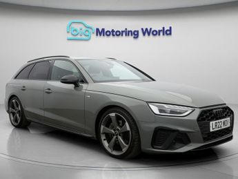 Audi A4 AVANT TFSI S LINE BLACK EDITION