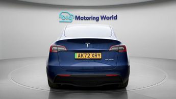 Tesla Model Y LONG RANGE AWD