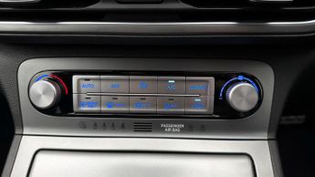 Hyundai KONA PREMIUM