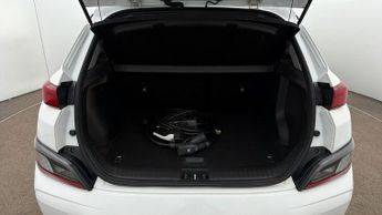 Hyundai KONA PREMIUM