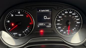 Audi Q2 TDI S LINE