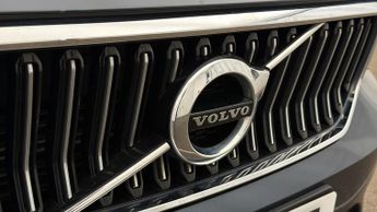 Volvo XC40 RECHARGE T5 INSCRIPTION