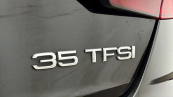 Audi A4 TFSI S LINE
