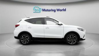 MG MG ZS EXCLUSIVE T-GDI