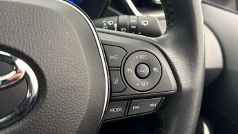 Toyota Corolla ICON TECH