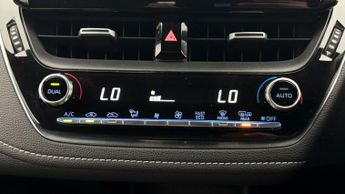 Toyota Corolla ICON TECH