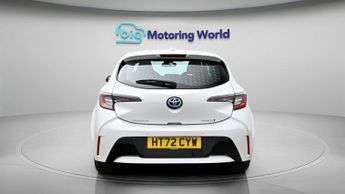 Toyota Corolla ICON TECH