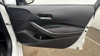 Toyota Corolla ICON TECH