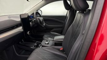 Ford Mustang Mach-E BASE