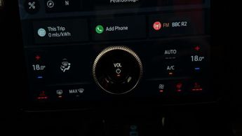 Ford Mustang Mach-E BASE