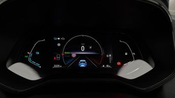 Renault Clio ICONIC EDITION E-TECH