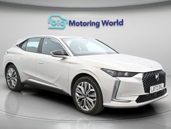 DS 4 E-TENSE TROCADERO