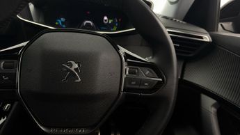 Peugeot E-2008 ALLURE PREMIUM PLUS