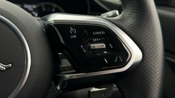 Jaguar E-PACE R-DYNAMIC HSE