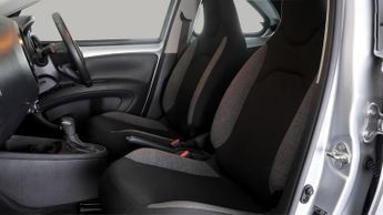 Toyota Aygo X VVT-I PURE