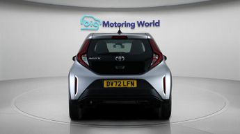 Toyota Aygo X VVT-I PURE