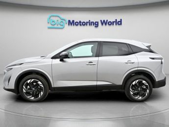 Nissan Qashqai DIG-T N-CONNECTA XTRONIC