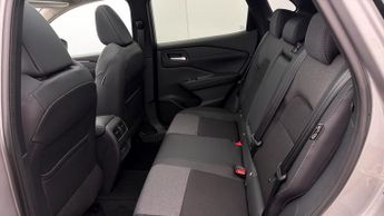 Nissan Qashqai DIG-T N-CONNECTA XTRONIC