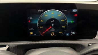 Mercedes-Benz CLA CLA 200 AMG LINE