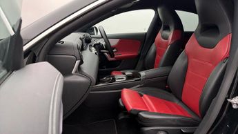 Mercedes-Benz CLA CLA 200 AMG LINE