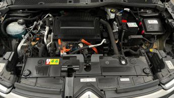 Citroen e-C4 SHINE PLUS