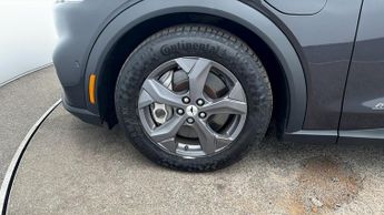 Ford Mustang Mach-E BASE