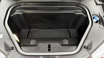 Ford Mustang Mach-E BASE