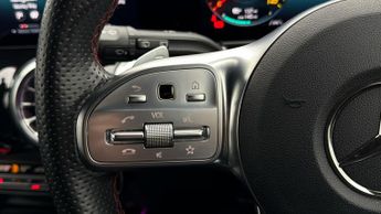 Mercedes-Benz EQB EQB 300 4MATIC AMG LINE