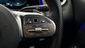 Mercedes-Benz EQB EQB 300 4MATIC AMG LINE