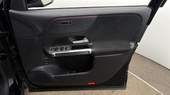 Mercedes-Benz EQB EQB 300 4MATIC AMG LINE