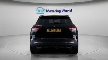 Mercedes-Benz GLA GLA 200 AMG LINE