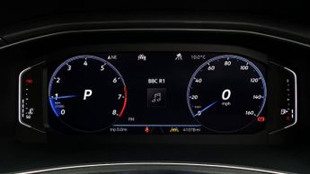 Volkswagen T-Roc R-LINE TSI EVO DSG