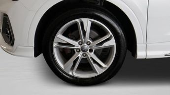 Audi Q3 TFSI S LINE