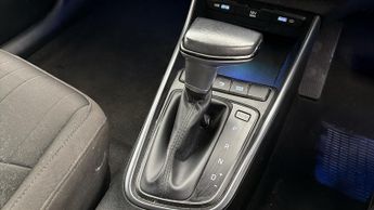 Hyundai BAYON T-GDI SE CONNECT DCT